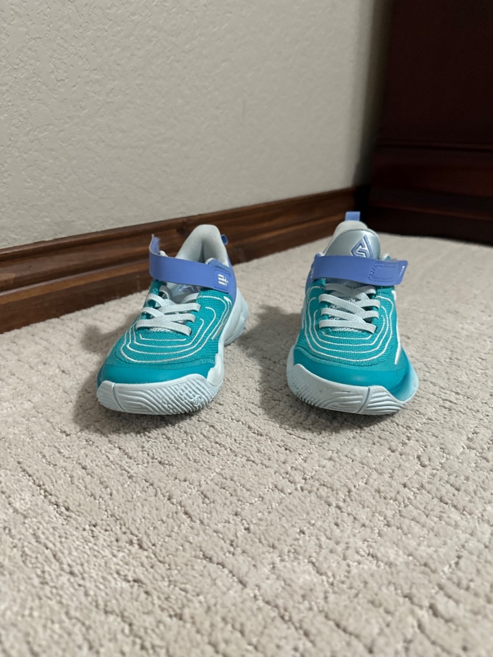 Nike Girls Giannis Immortality 4 Shoes - Picture 3 of 4